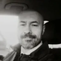 Massimiliano, l'autista NCC di Luxury Travel Agency